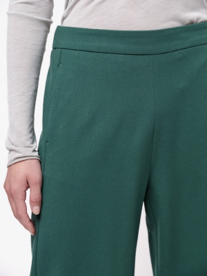 7/8 Hose mit weitem Bein aus Bio-Schurwolle