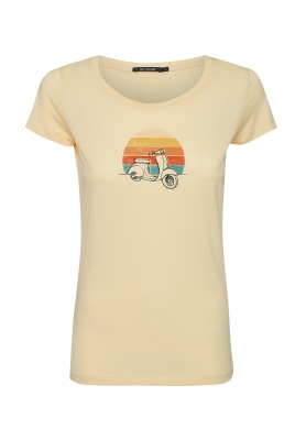 Lifestyle-scooter-loves-vanilla