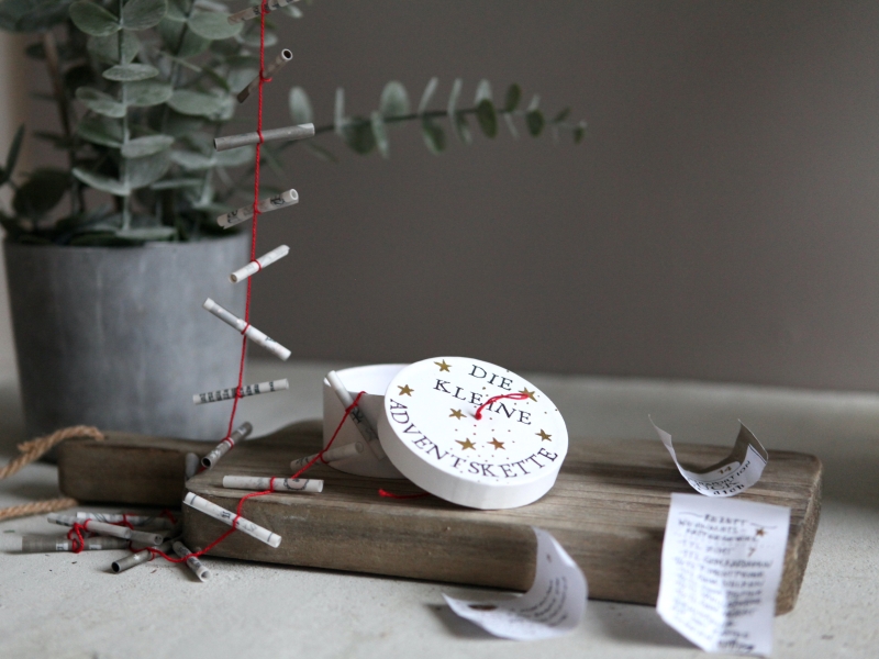 Adventskalenderkette in der Dose von Good old friends